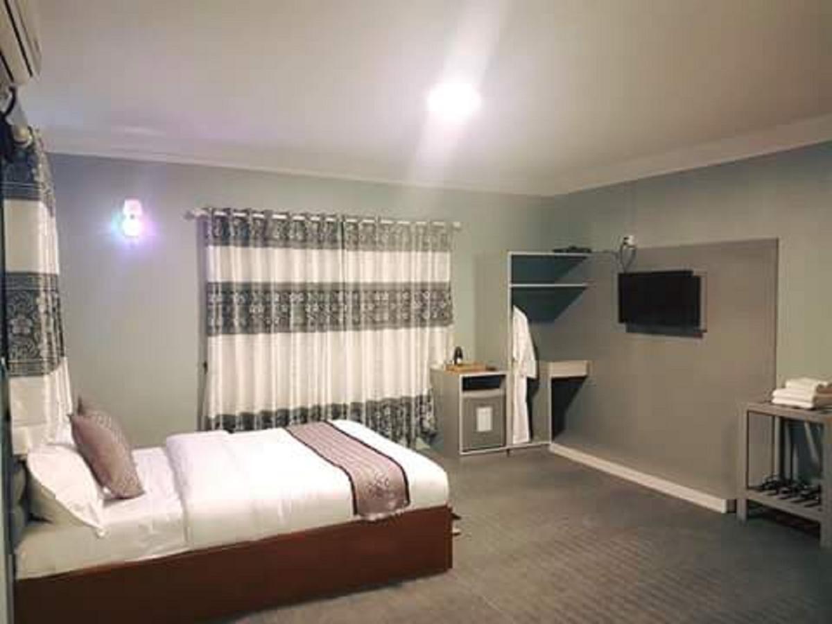 Thiha Bala Hotel Pyin Oo Lwin Esterno foto