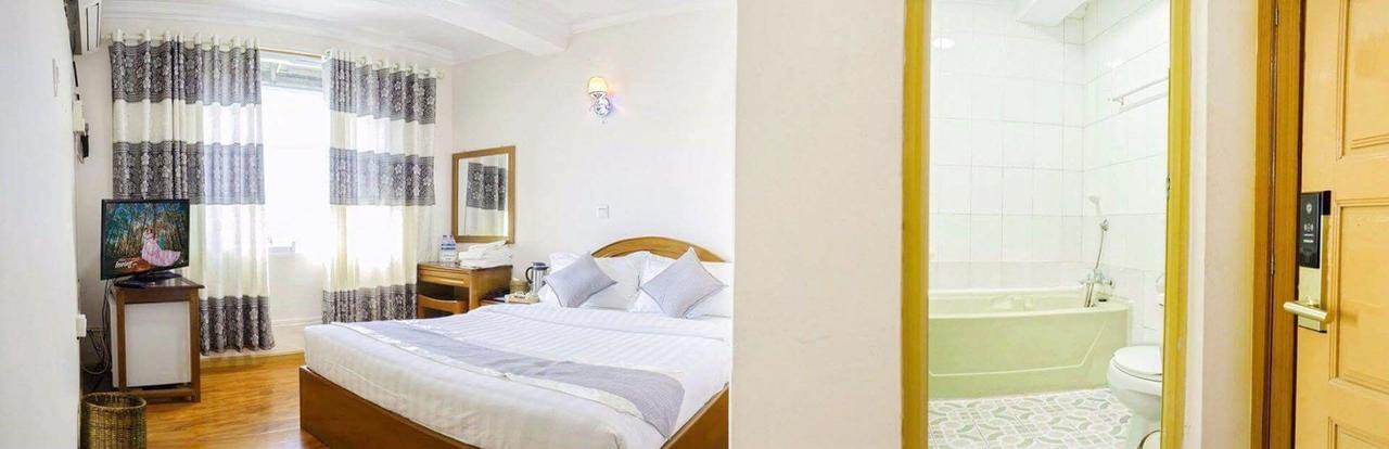 Thiha Bala Hotel Pyin Oo Lwin Esterno foto